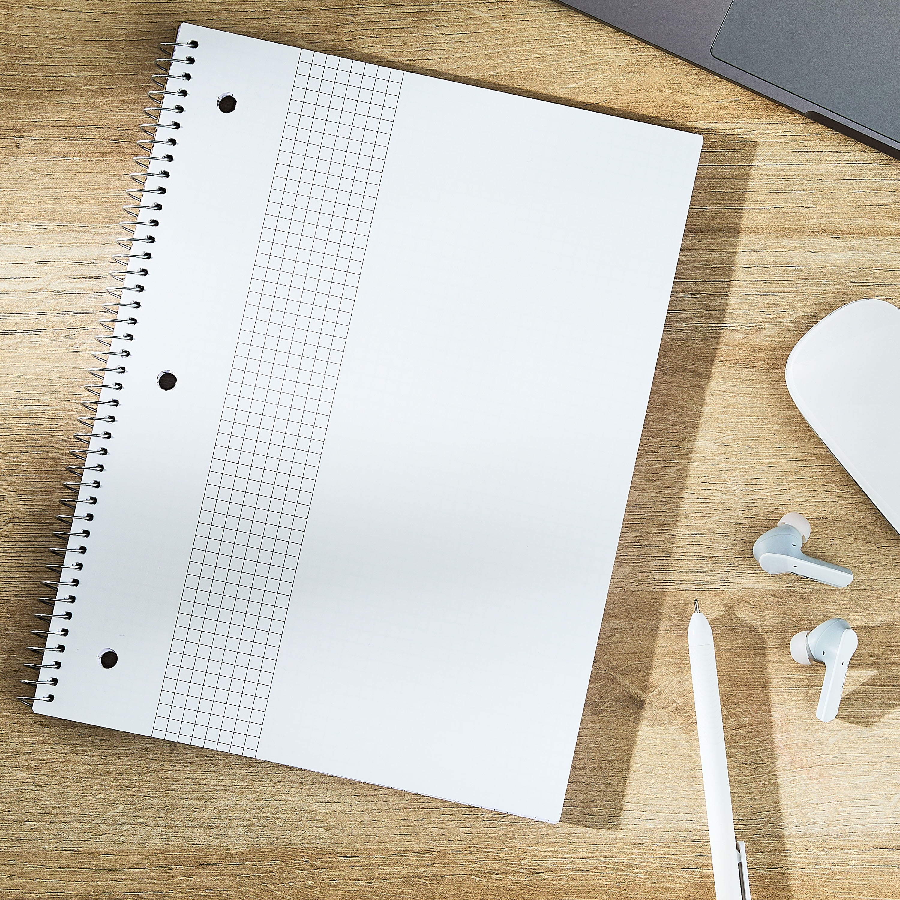 Pen+Gear 1 Subject Notebook, Grid Ruled, 8.5"x 10.5", Poly Cover, 80 Sheets - Image 3